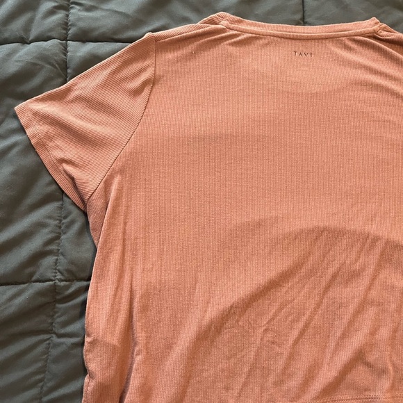 TAVI Cropped ShortSleeve Workout Top - Picture 9 of 11